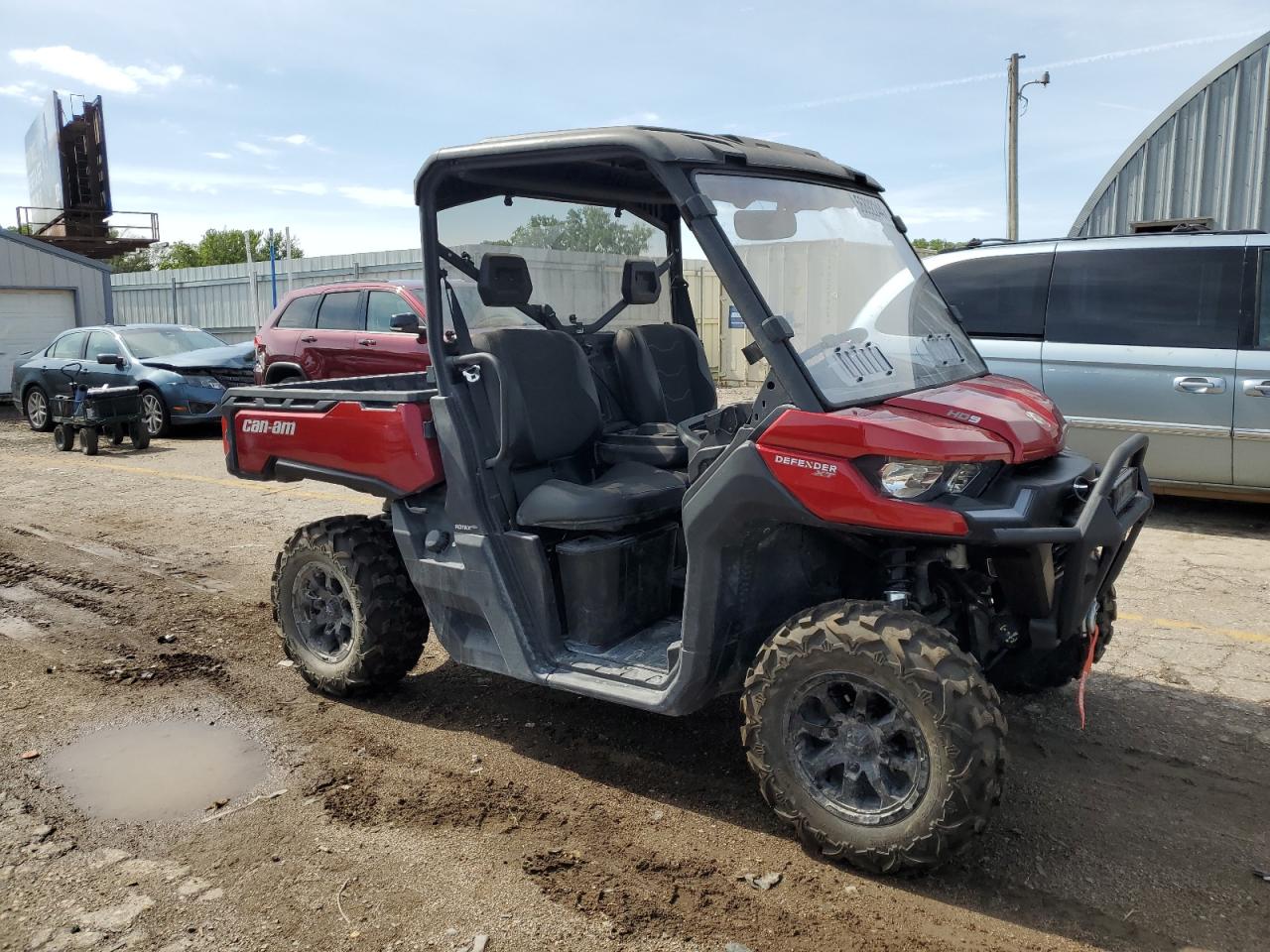 2024 CAN-AM DEFENDER