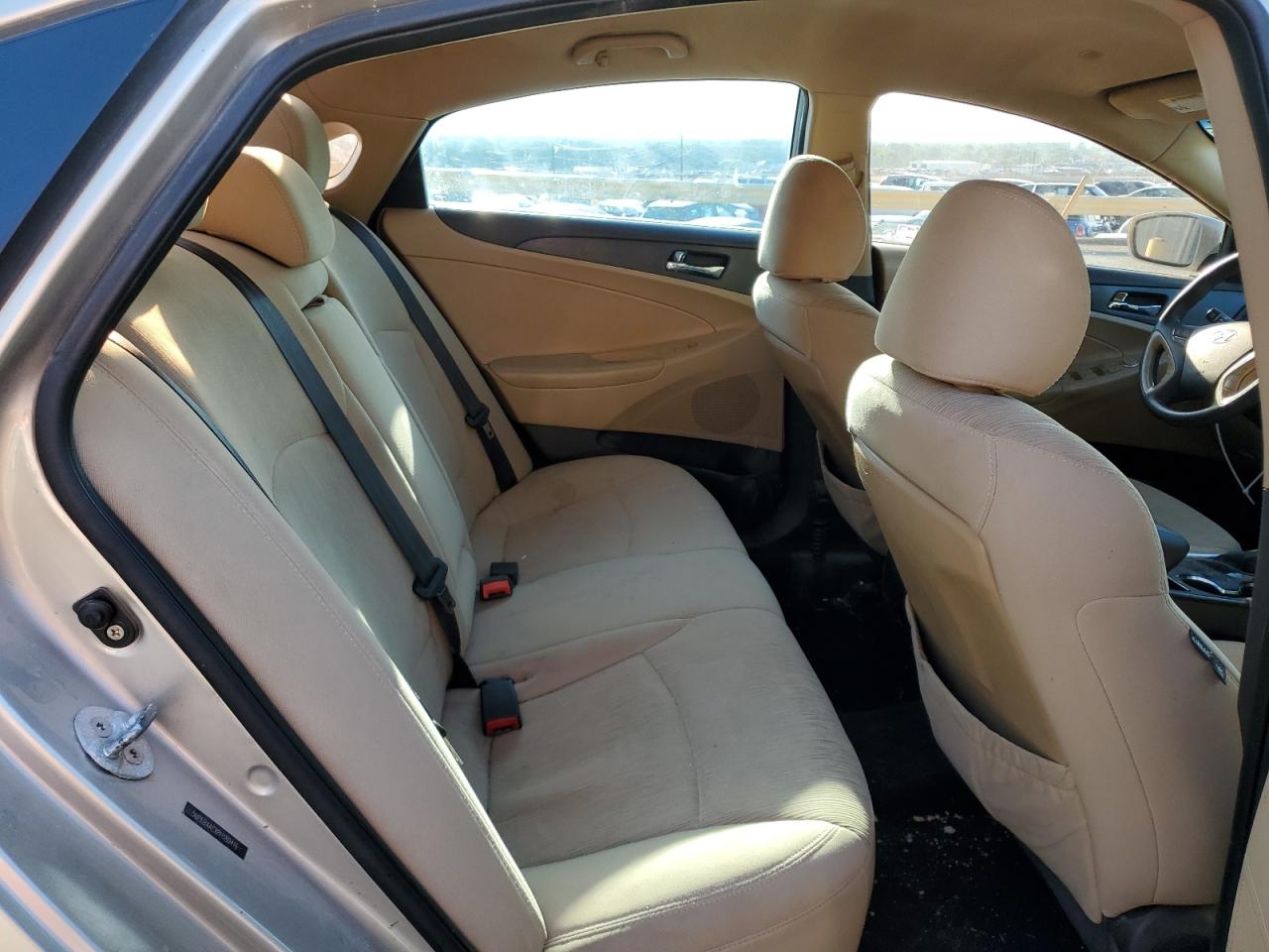 2011 HYUNDAI SONATA GLS photo 10