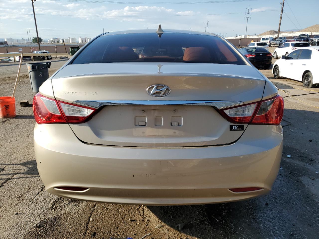 2011 HYUNDAI SONATA GLS photo 6
