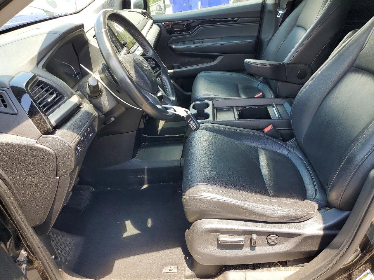 2023 HONDA ODYSSEY TOURING photo 7