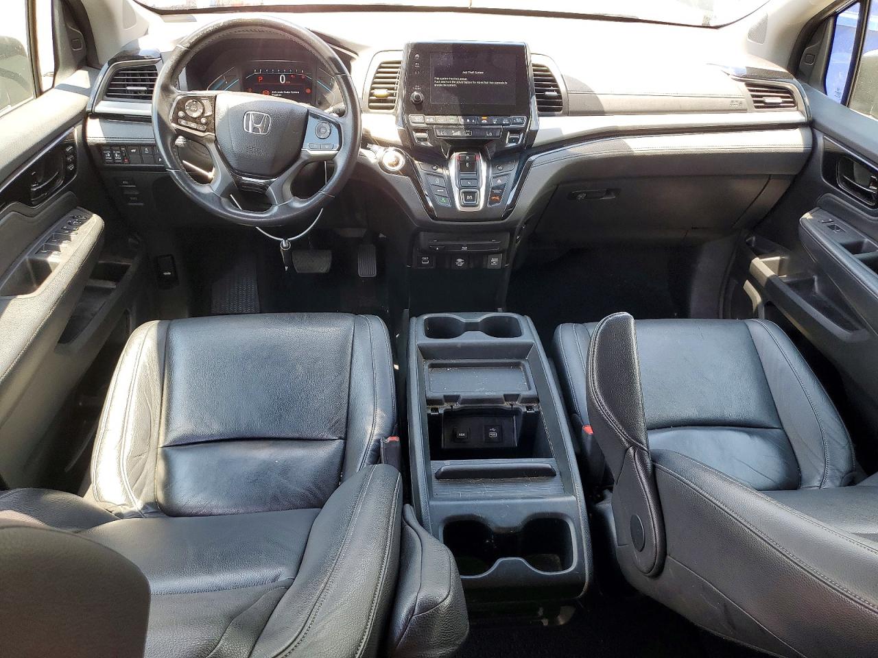 2023 HONDA ODYSSEY TOURING photo 8