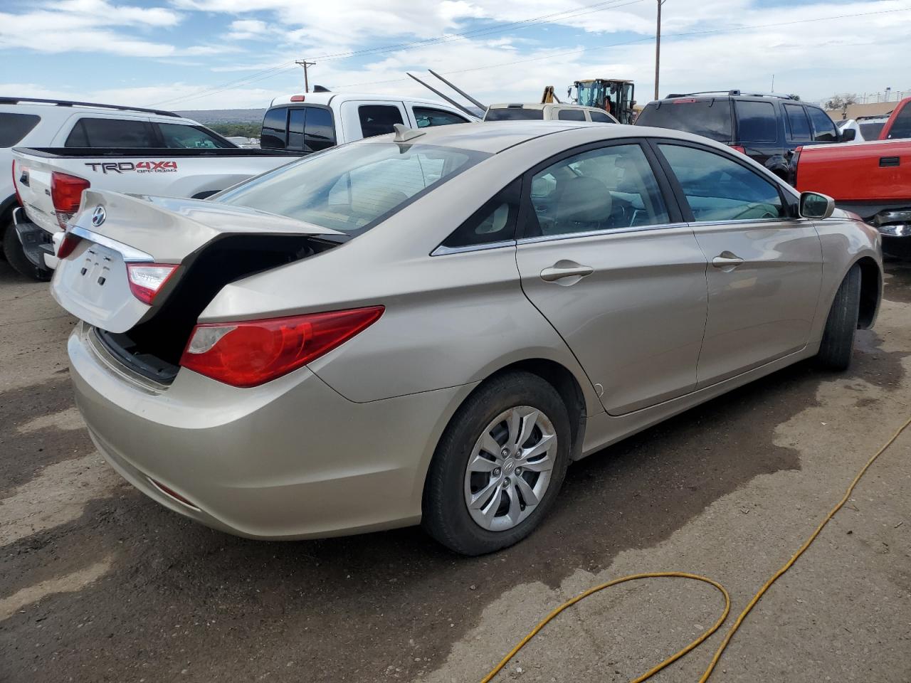 2011 HYUNDAI SONATA GLS photo 5