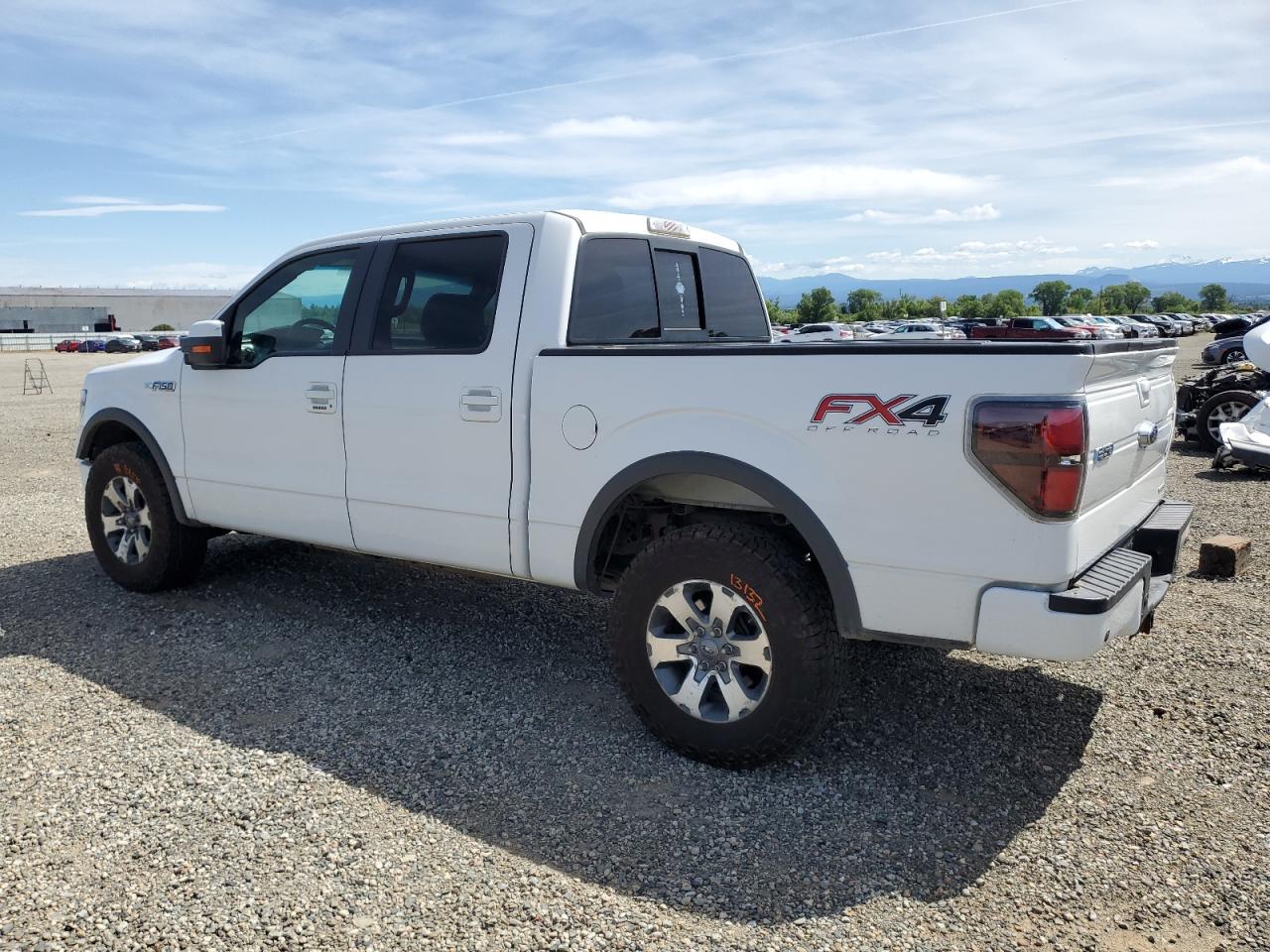 2013 FORD F150 SUPERCREW photo 2