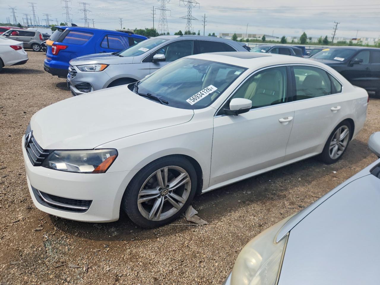 2015 VOLKSWAGEN PASSAT