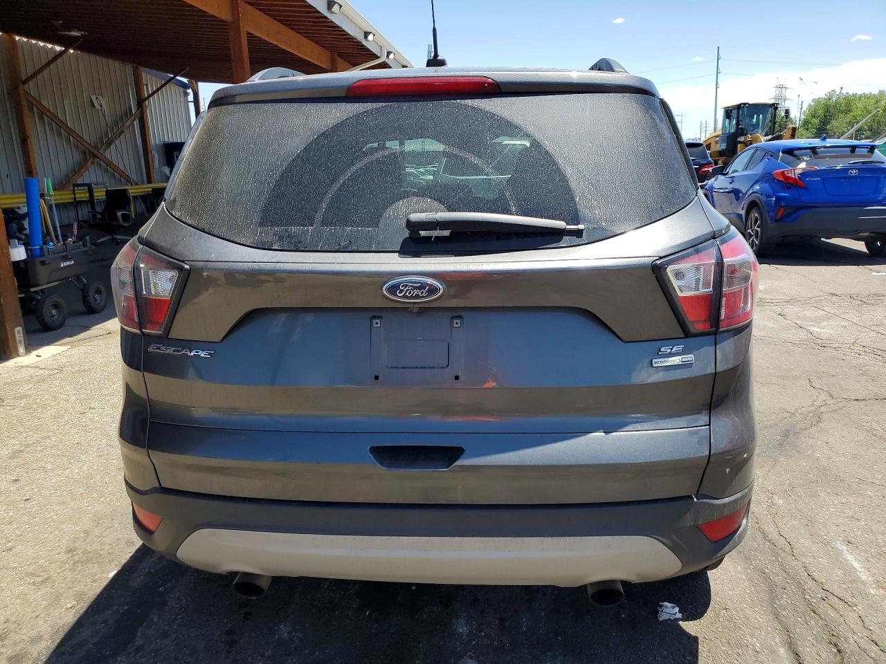 2018 FORD ESCAPE SE photo 16