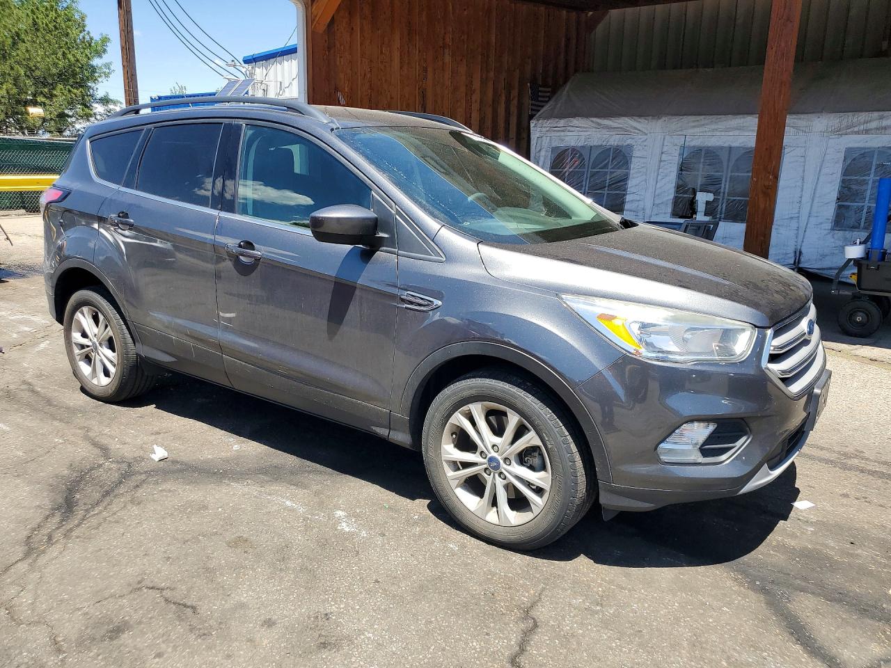 2018 FORD ESCAPE SE photo 10