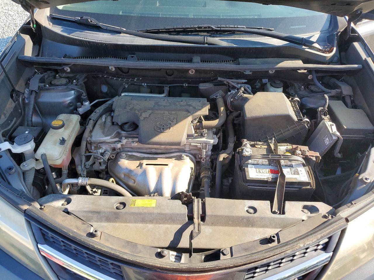 2015 TOYOTA RAV4 XLE photo 23