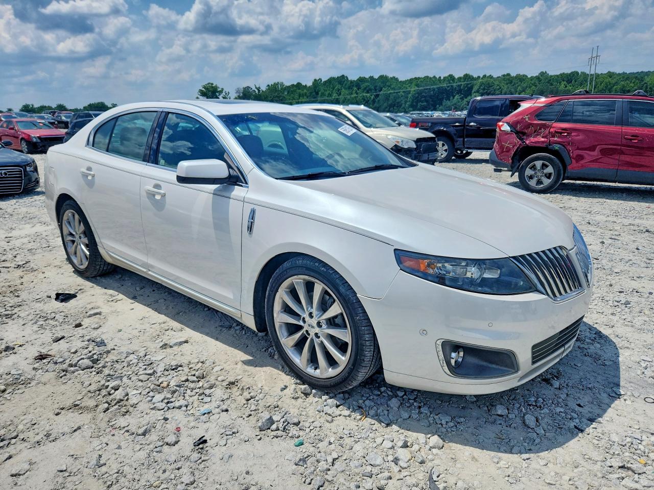 2012 LINCOLN MKS photo 4