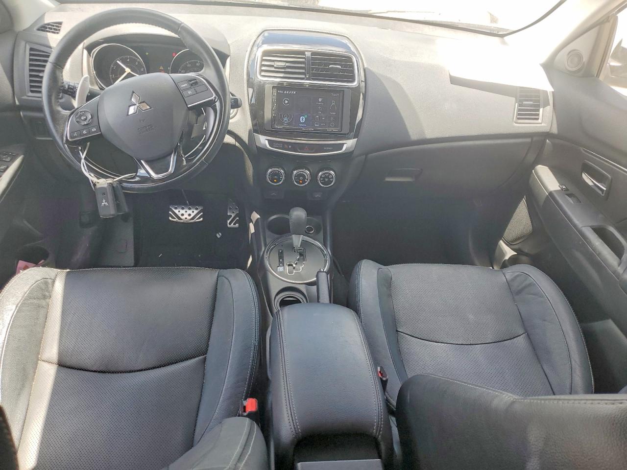 2017 MITSUBISHI OUTLANDER SPORT SEL photo 15