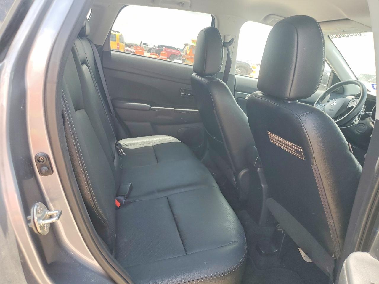2017 MITSUBISHI OUTLANDER SPORT SEL photo 19