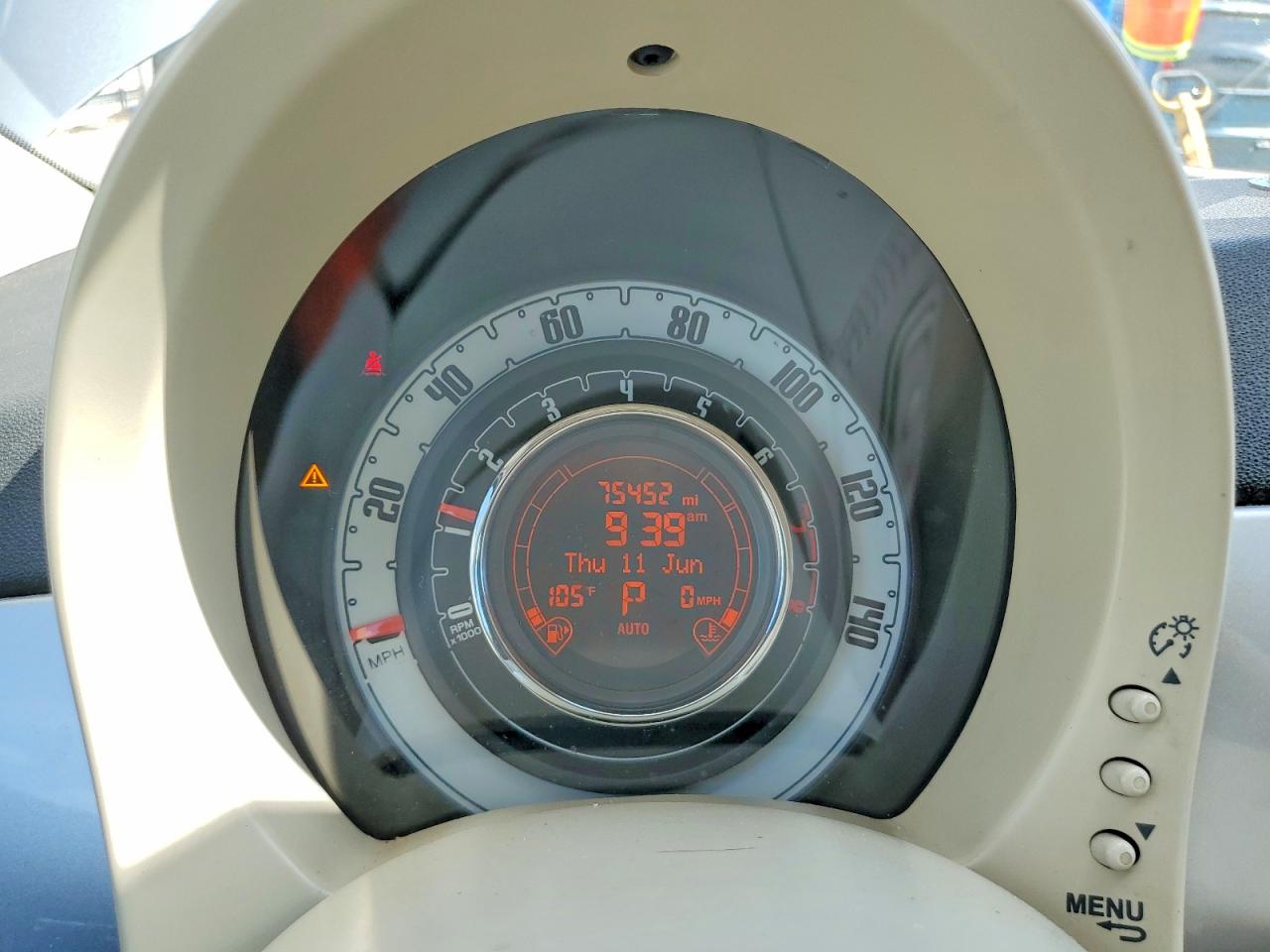 2013 FIAT 500 LOUNGE photo 9