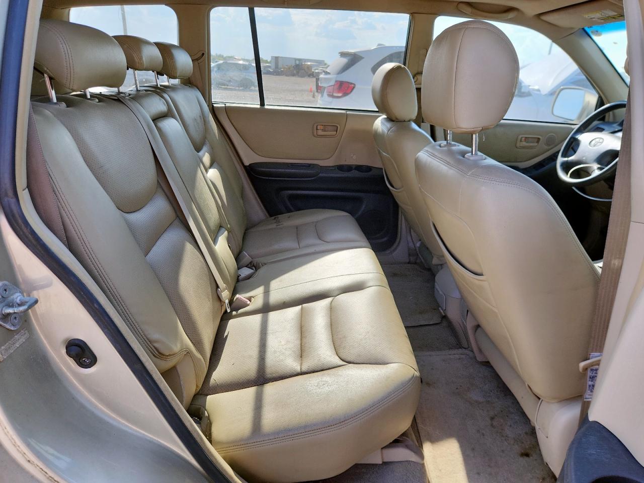 2003 TOYOTA HIGHLANDER LIMITED photo 28