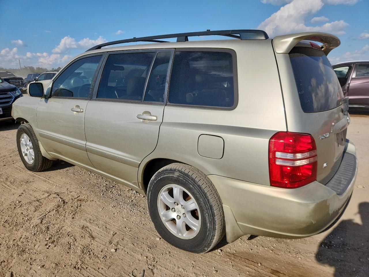 2003 TOYOTA HIGHLANDER LIMITED photo 4