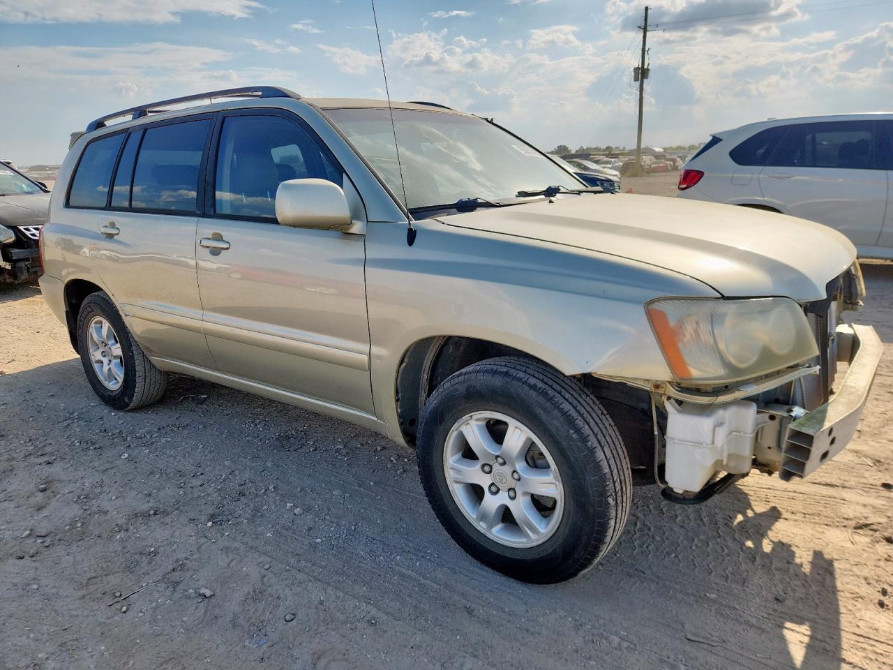 2003 TOYOTA HIGHLANDER LIMITED photo 10