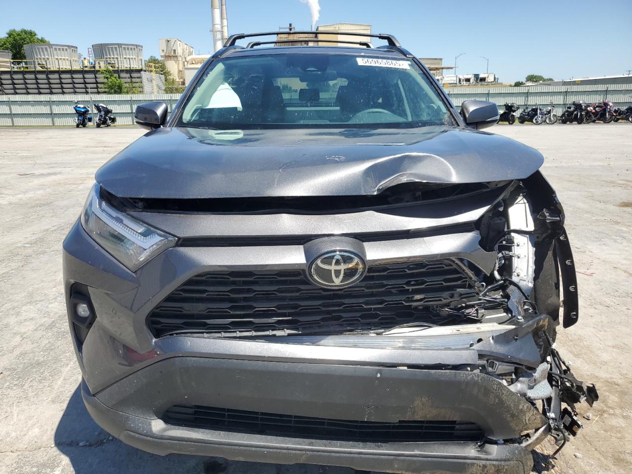 2024 TOYOTA RAV4 XLE PREMIUM photo 5