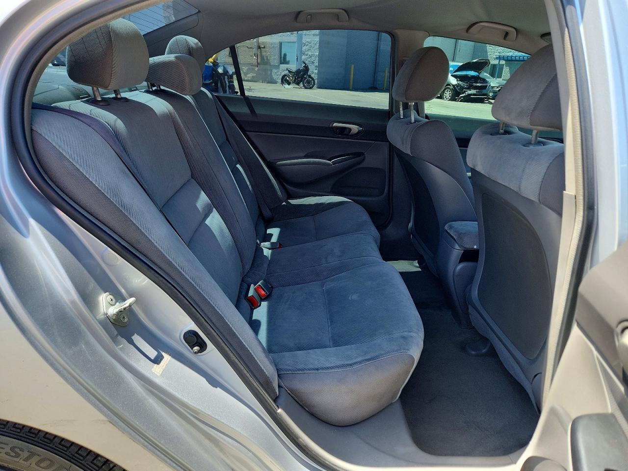 2010 HONDA CIVIC LX photo 19