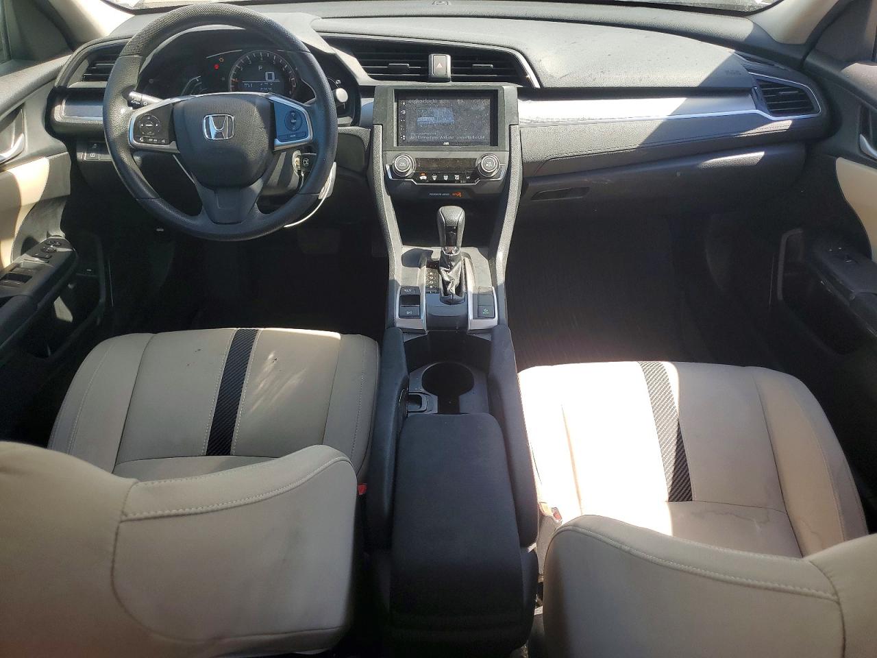 2017 HONDA CIVIC LX photo 15