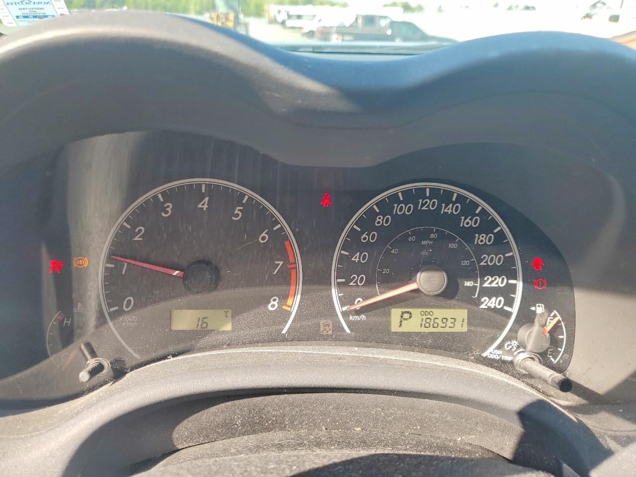 2011 TOYOTA COROLLA BASE photo 9