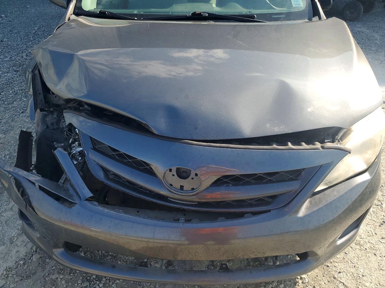 2011 TOYOTA COROLLA BASE photo 11