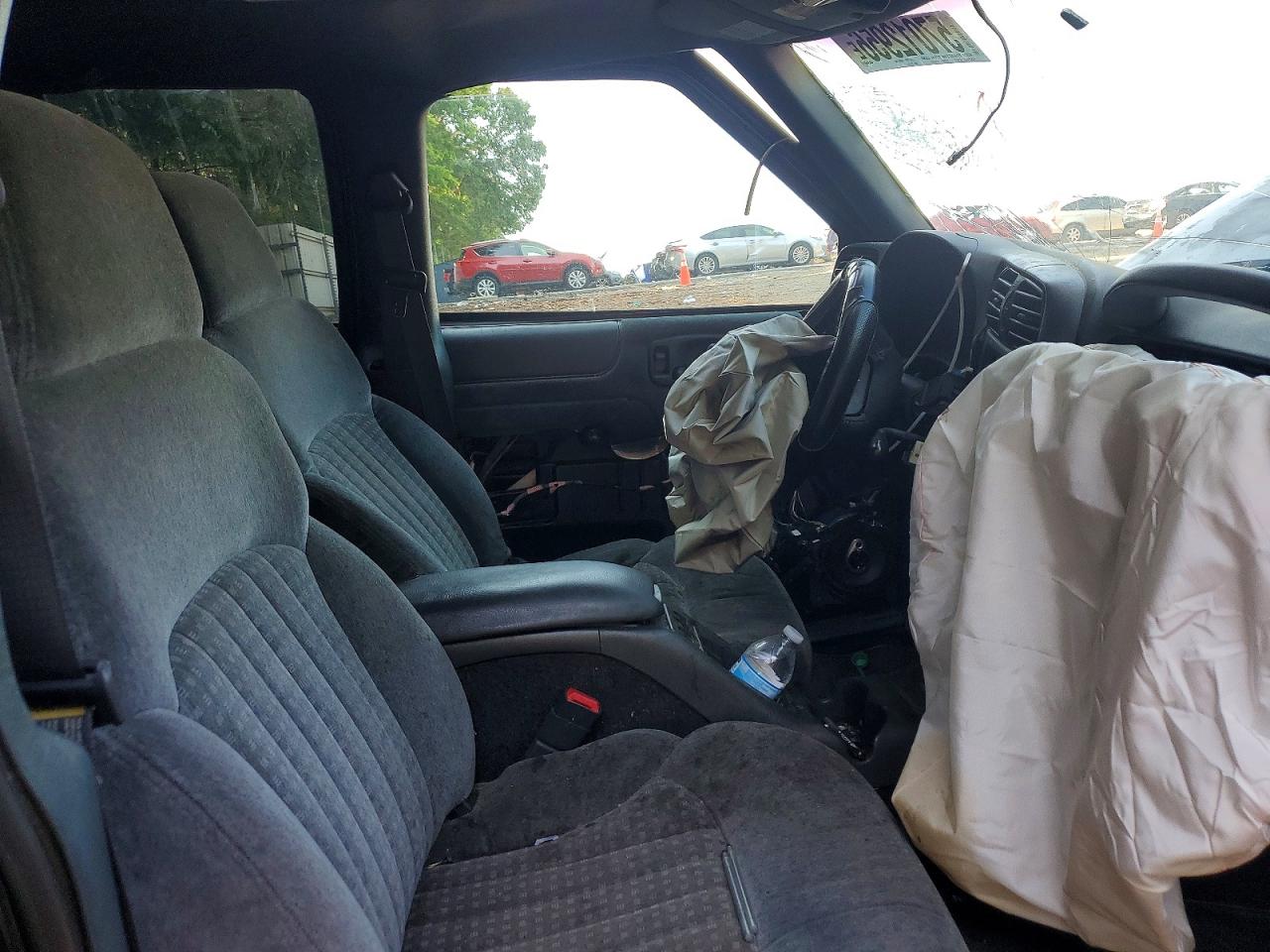 1998 CHEVROLET BLAZER photo 13