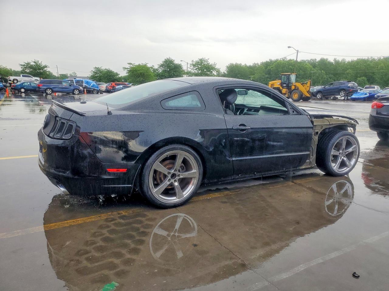 2014 FORD MUSTANG photo 7