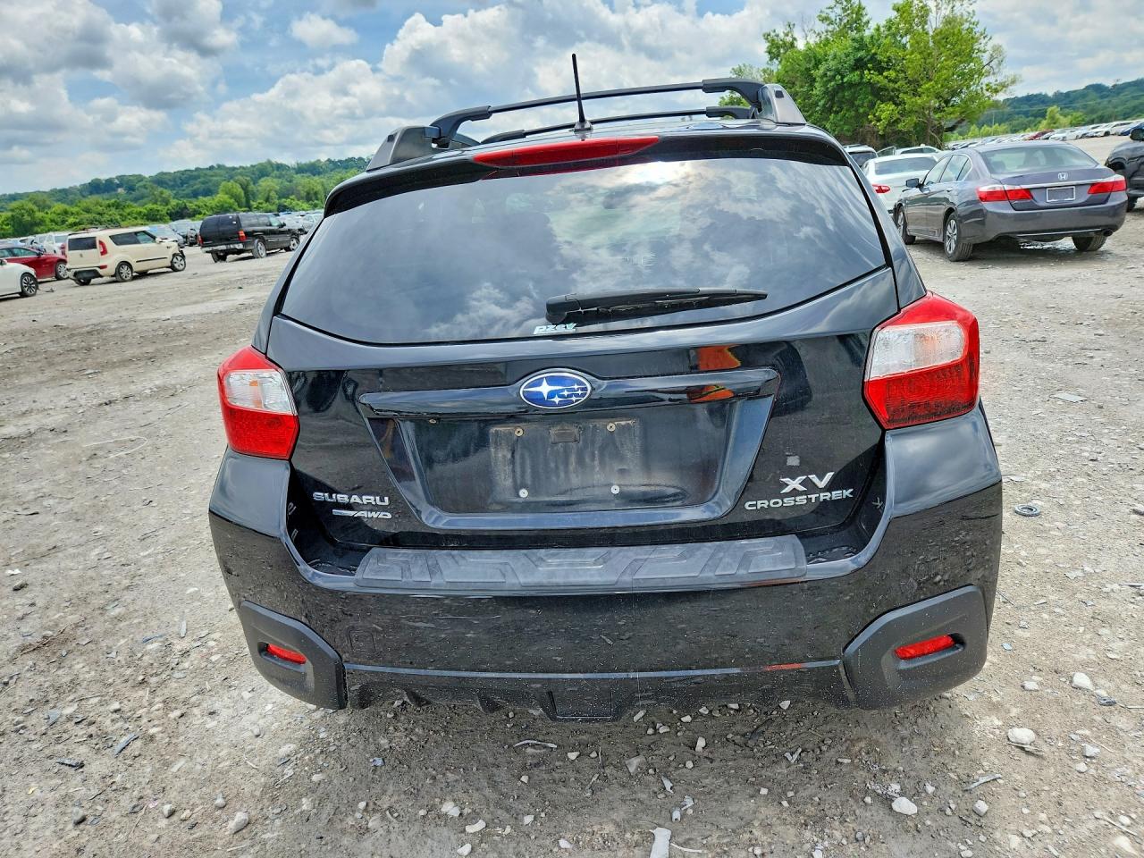 2015 SUBARU XV CROSSTREK photo 11