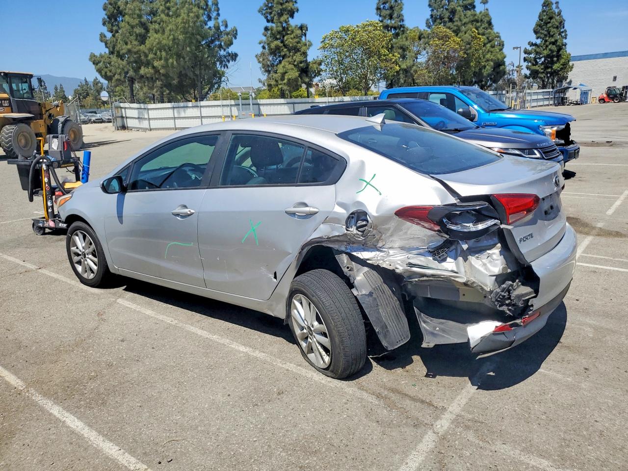 2017 KIA FORTE LX photo 3