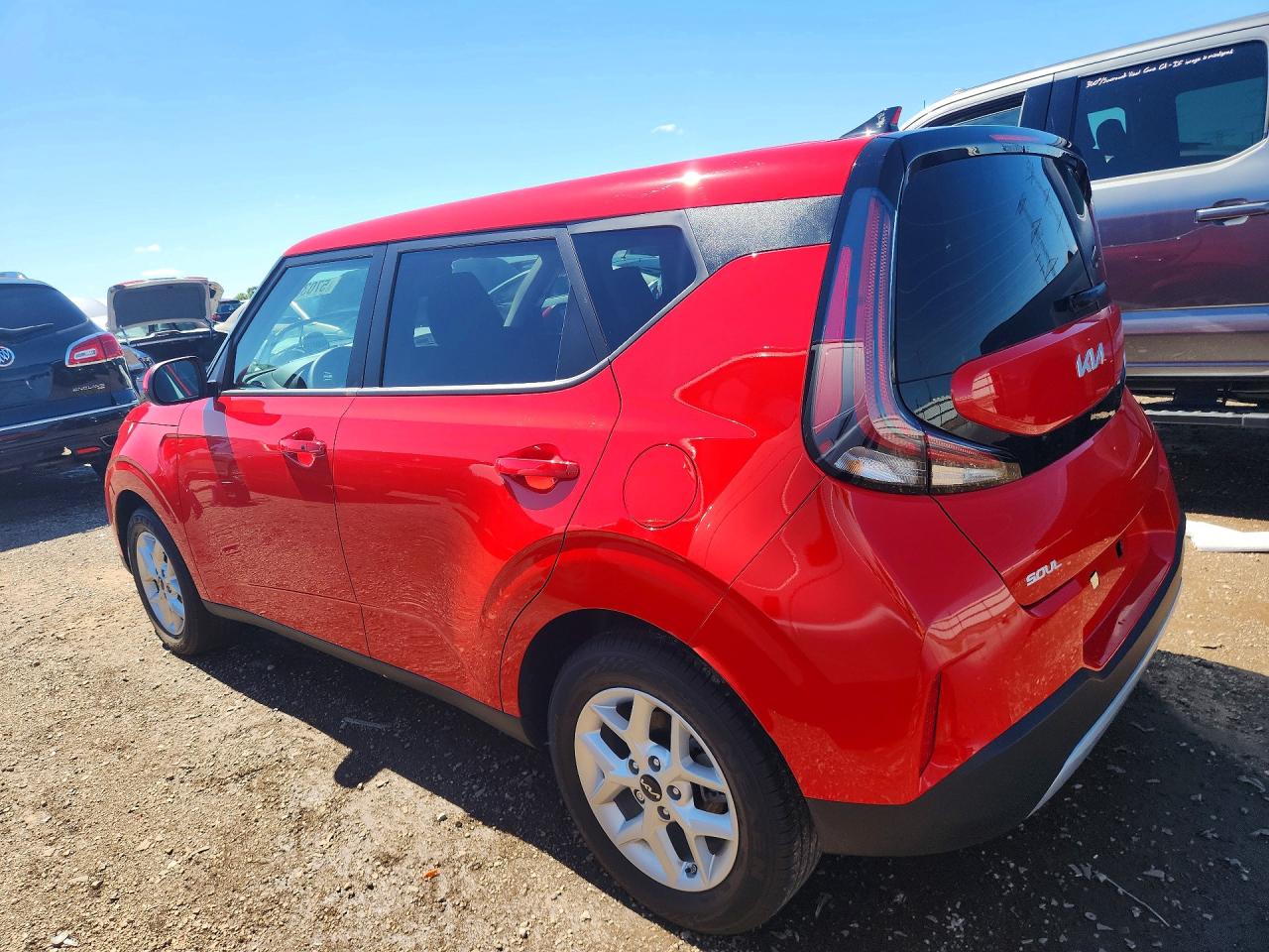 2025 KIA SOUL S photo 3