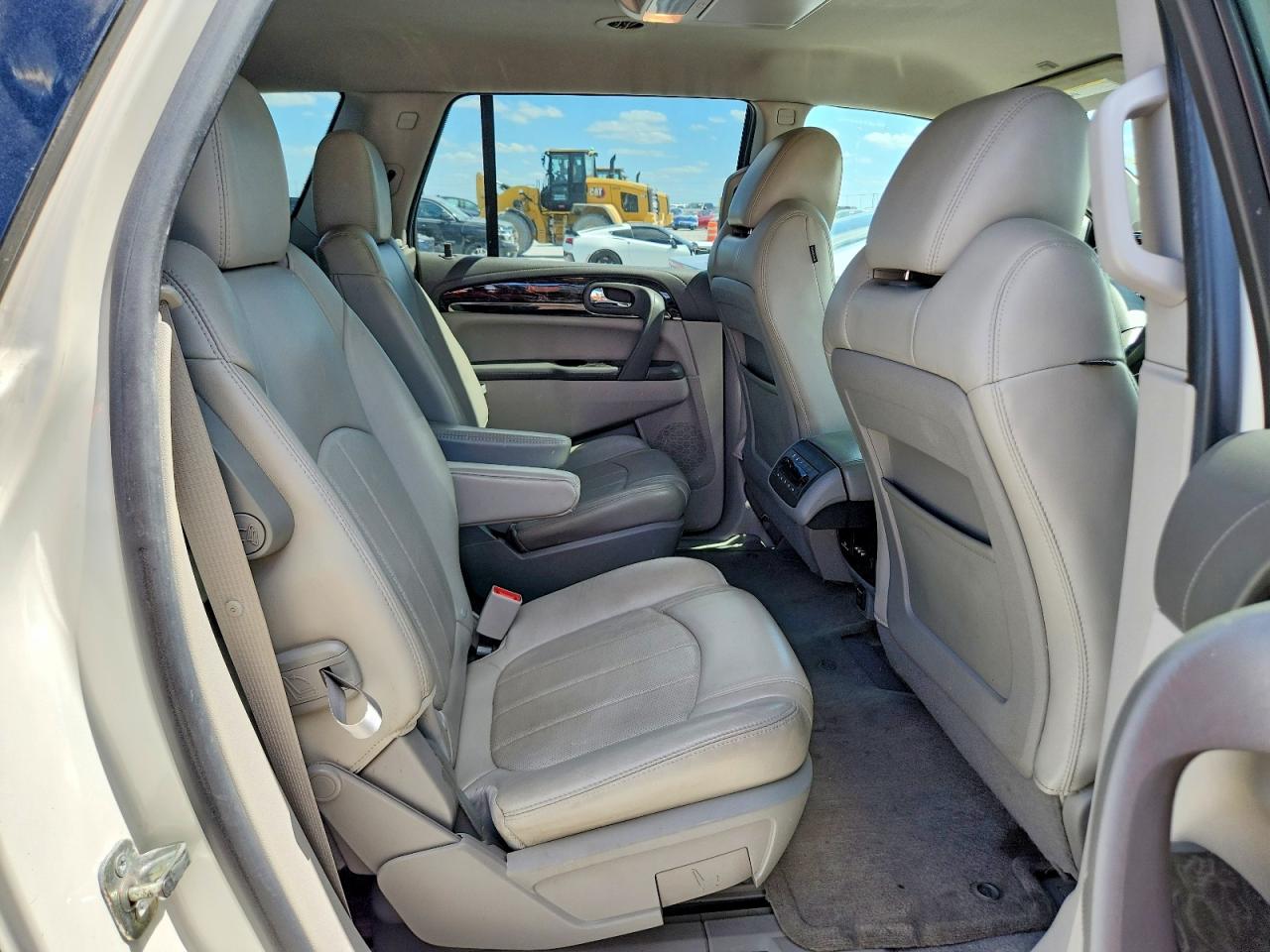 2014 BUICK ENCLAVE photo 11