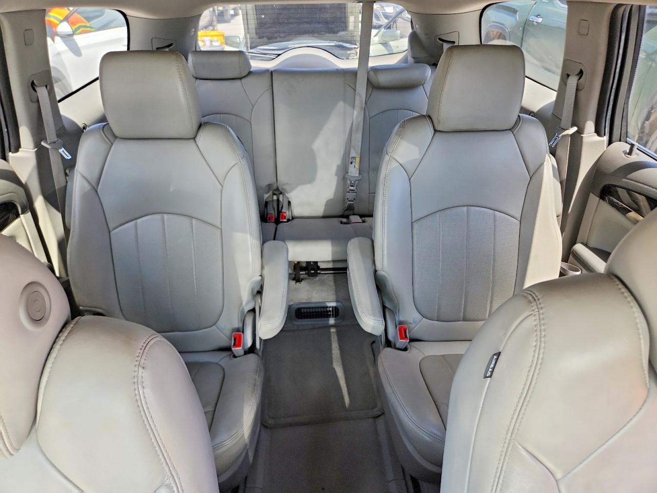 2014 BUICK ENCLAVE photo 10