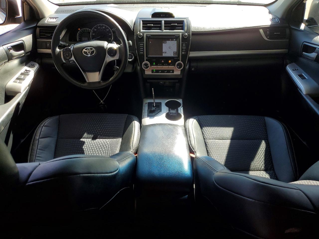 2014 TOYOTA CAMRY SE V6 photo 15