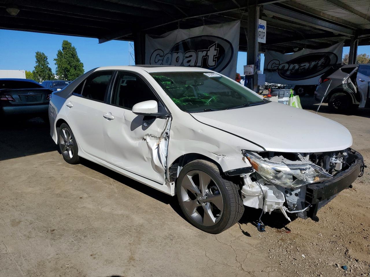 2014 TOYOTA CAMRY SE V6 photo 7