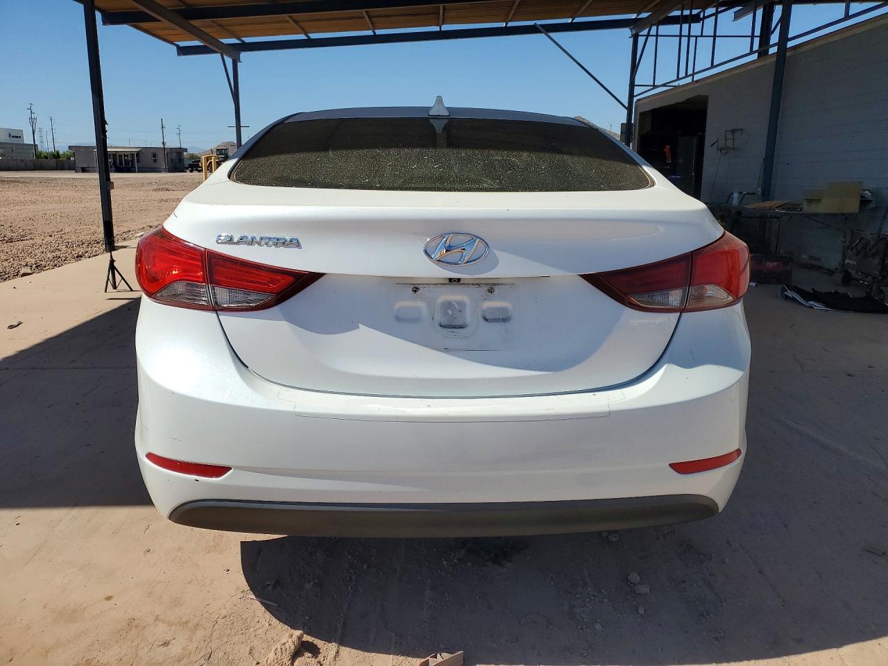 2016 HYUNDAI ELANTRA SE photo 16