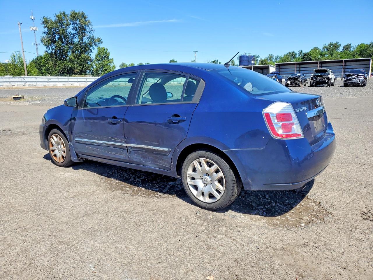 2010 NISSAN SENTRA 2.0 photo 2