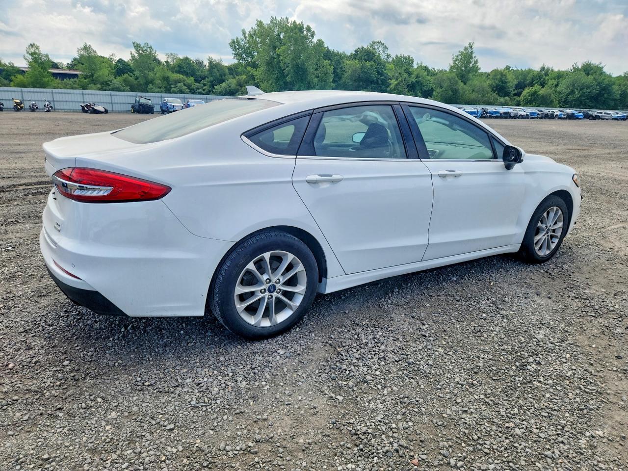 2020 FORD FUSION SE photo 7