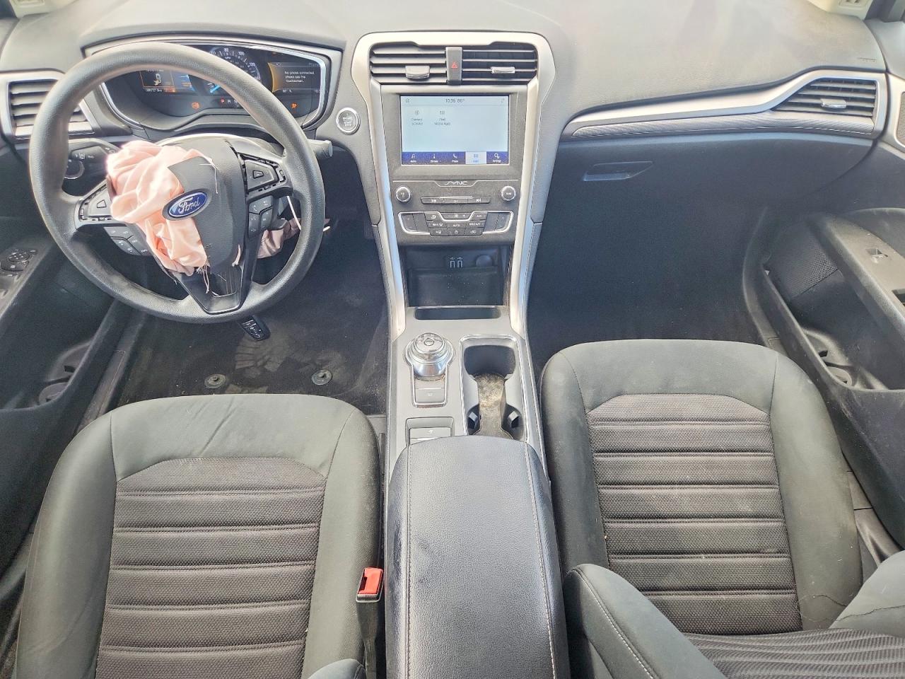 2020 FORD FUSION SE photo 22