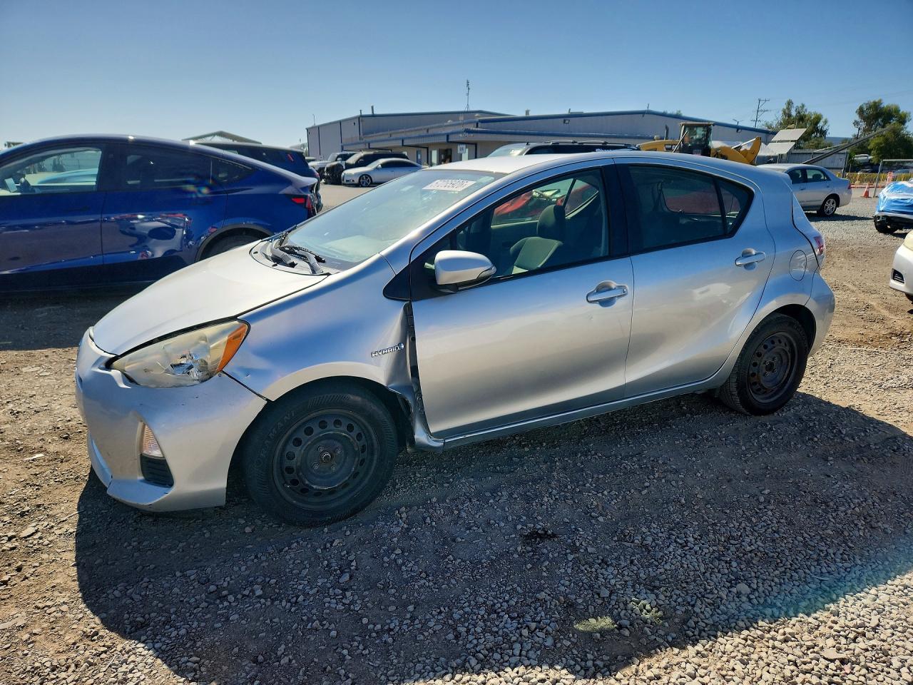 2013 TOYOTA PRIUS C
