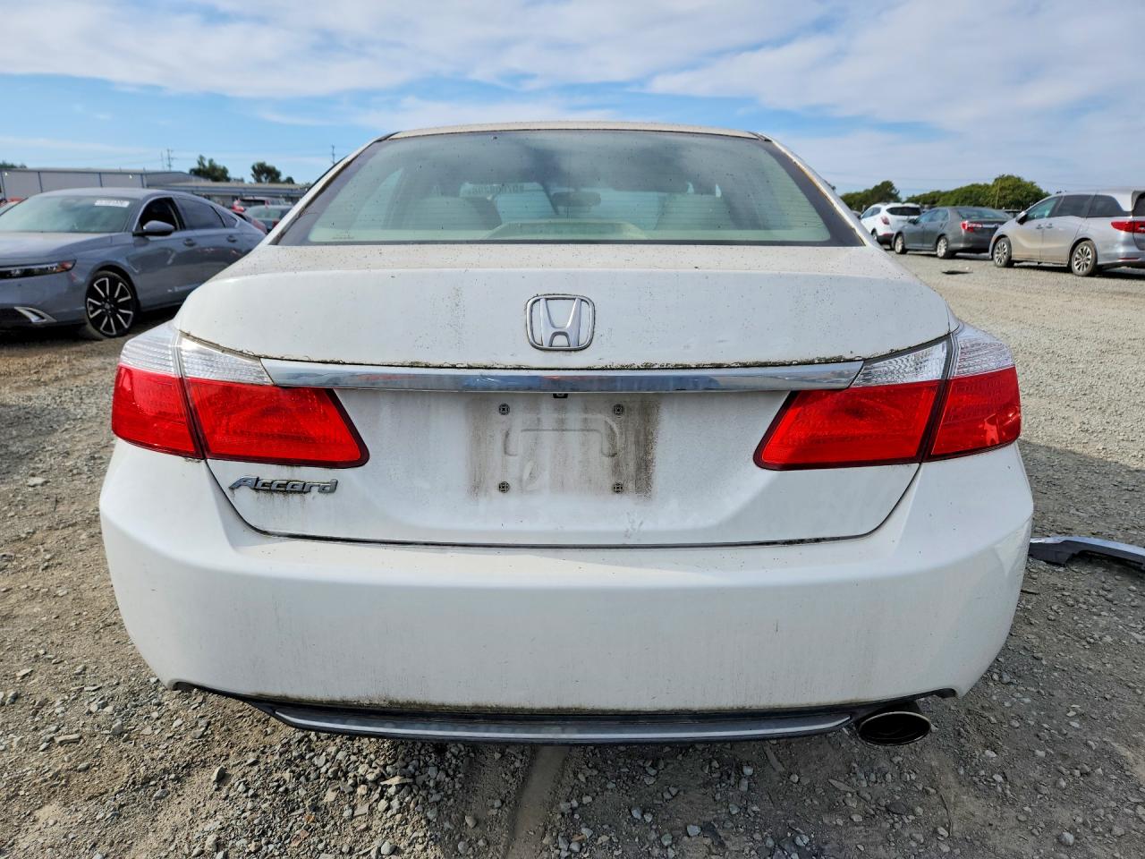 2014 HONDA ACCORD LX photo 11