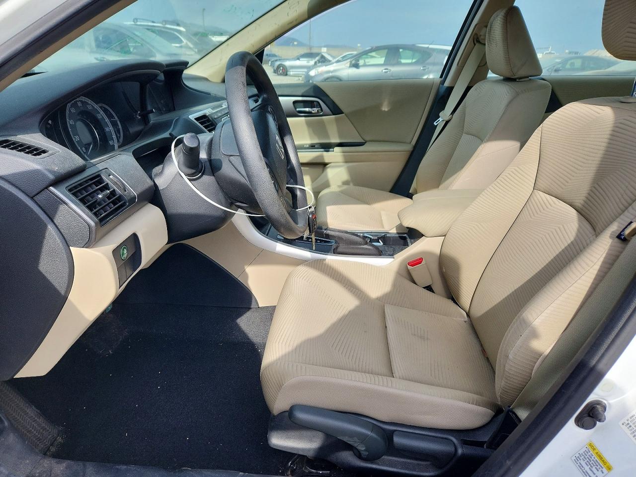2014 HONDA ACCORD LX photo 13