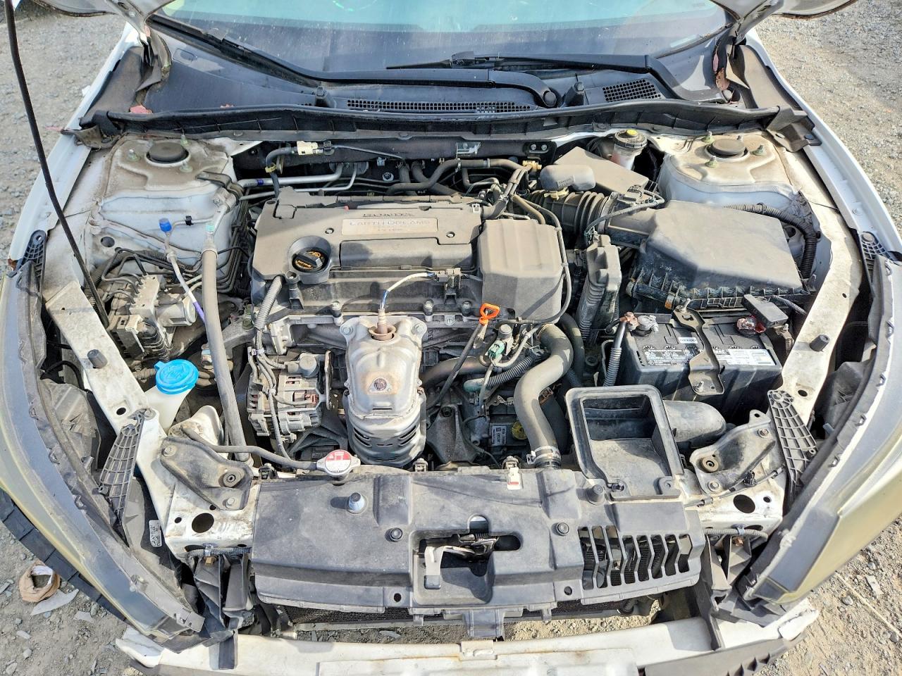 2014 HONDA ACCORD LX photo 21