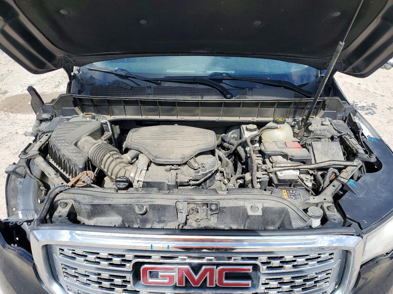 2019 GMC ACADIA DENALI photo 34