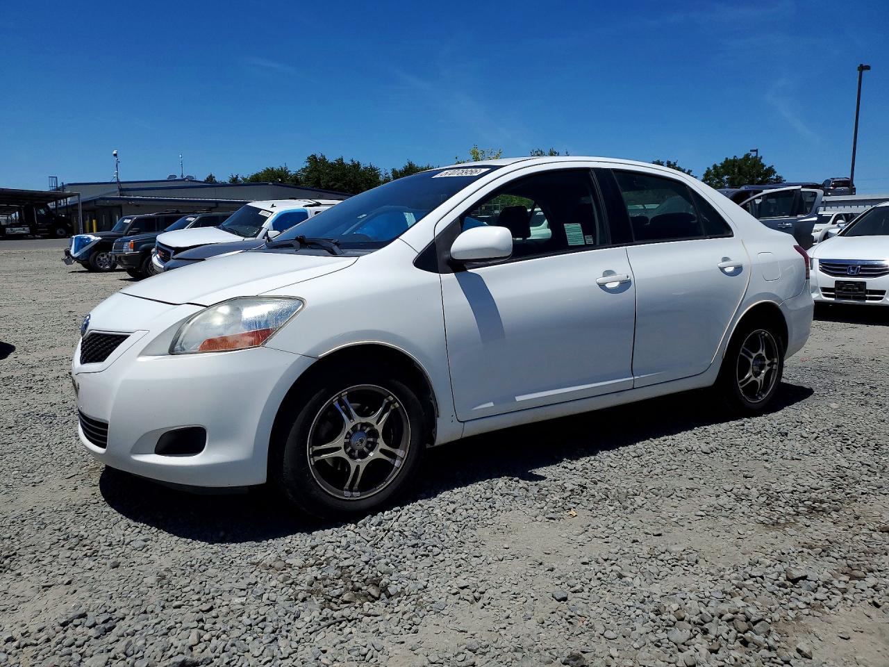 2010 TOYOTA YARIS