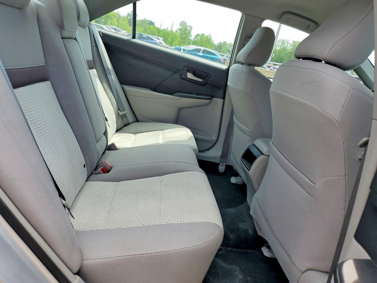 2014 TOYOTA CAMRY LE photo 10