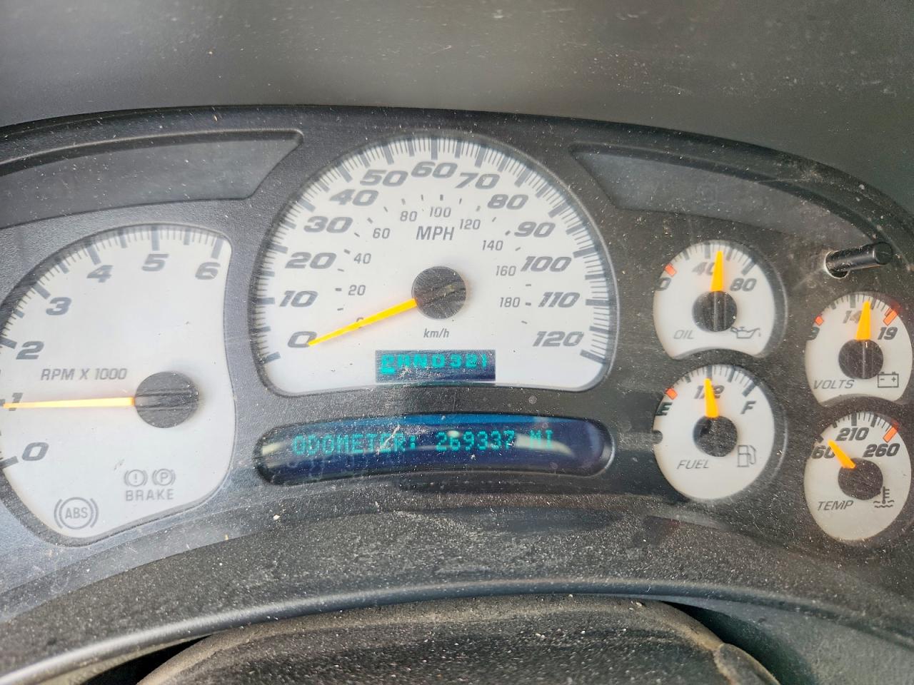 2005 CHEVROLET SILVERADO K1500 photo 25