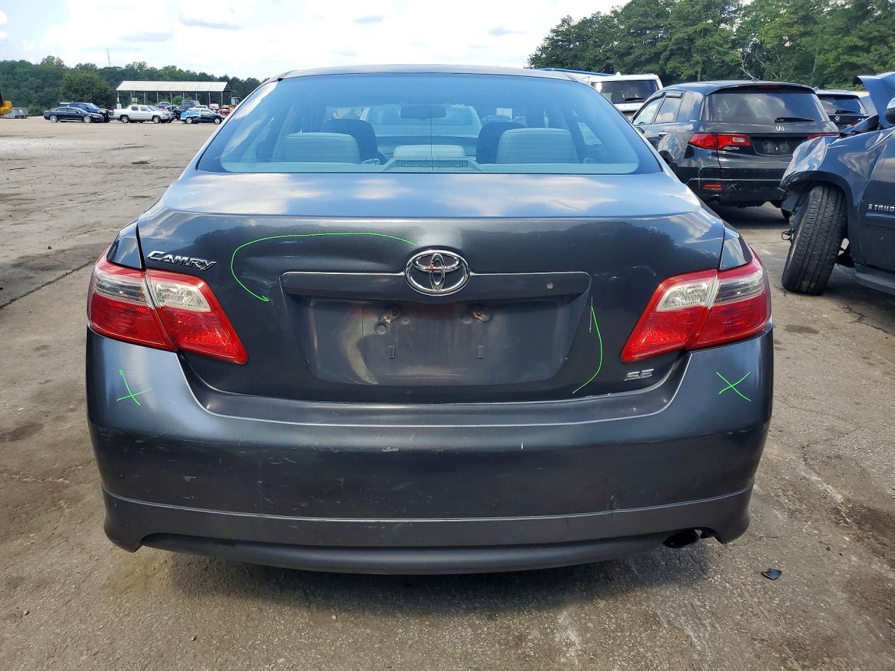 2008 TOYOTA CAMRY SE photo 16