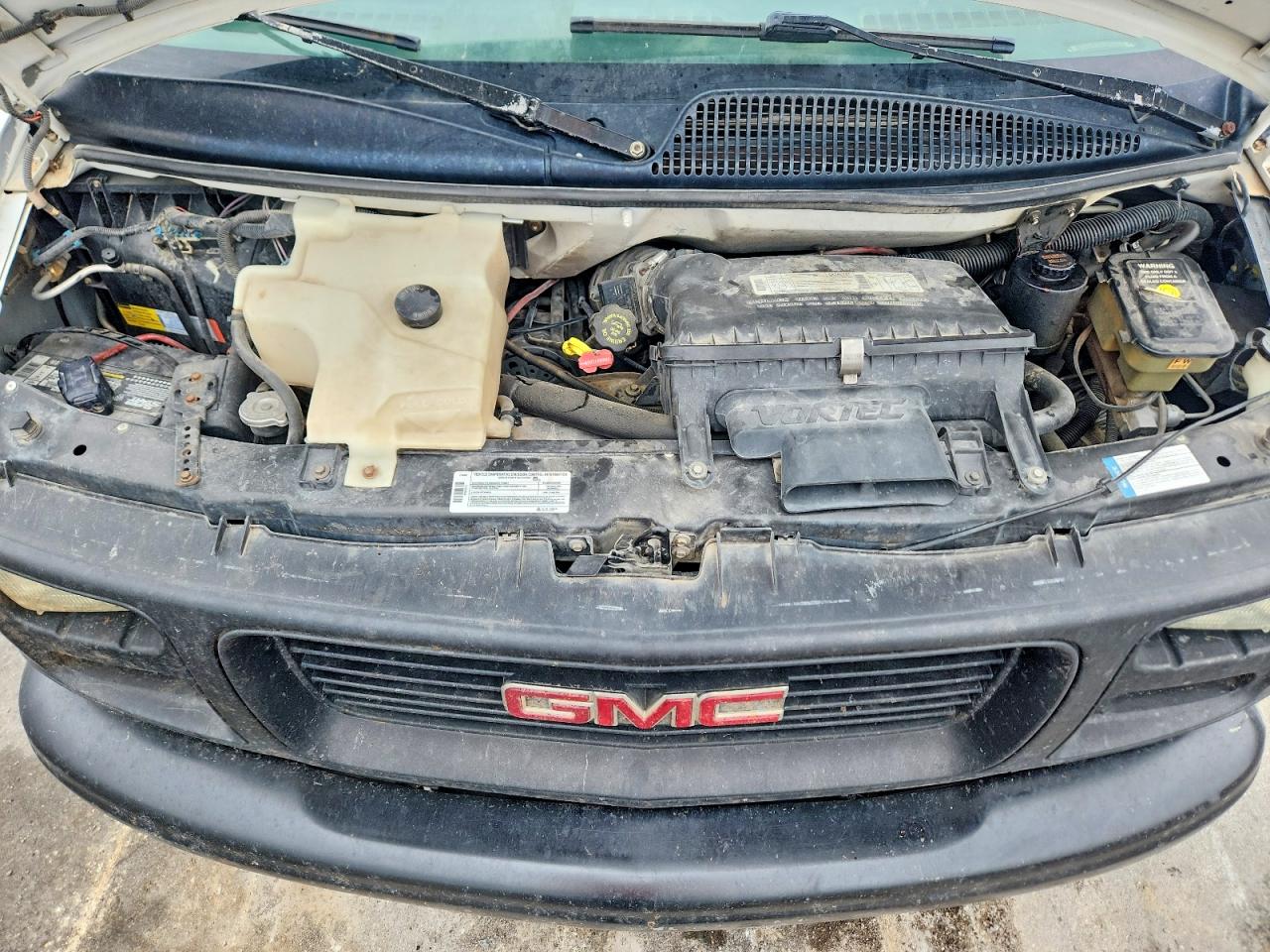 1998 GMC SAVANA G3500 photo 34
