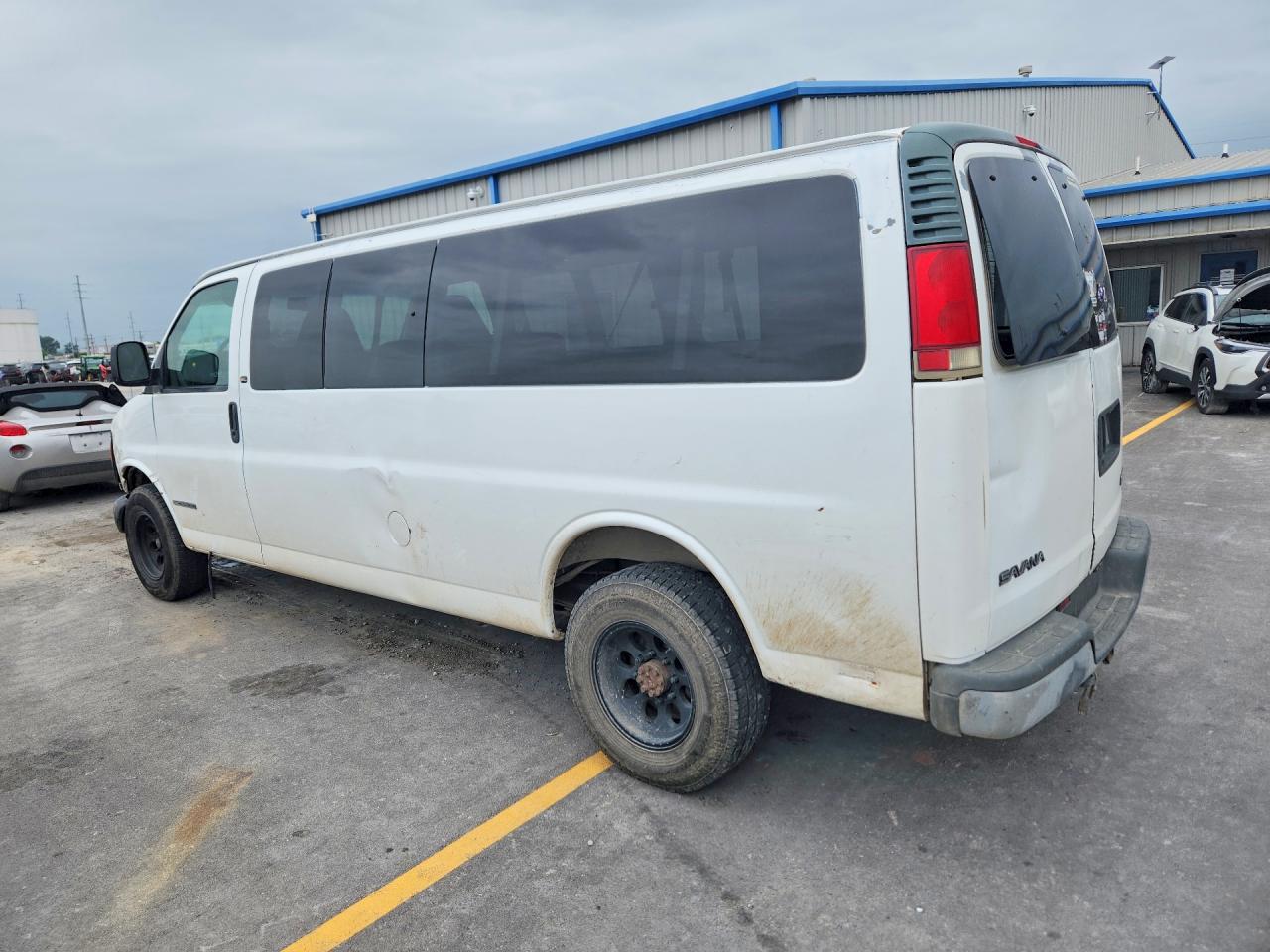 1998 GMC SAVANA G3500 photo 4