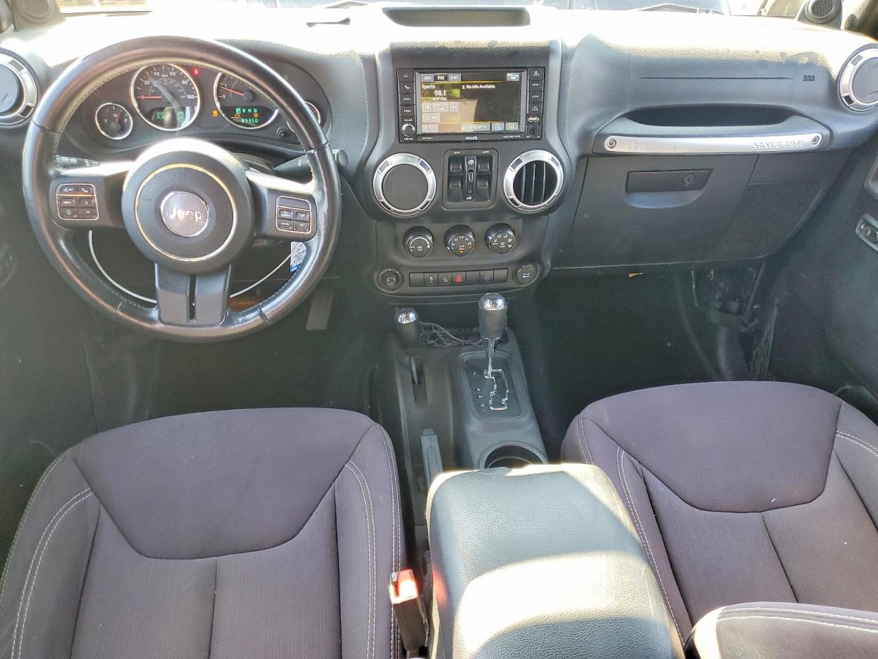 2013 JEEP WRANGLER UNLIMITED SAHARA photo 15