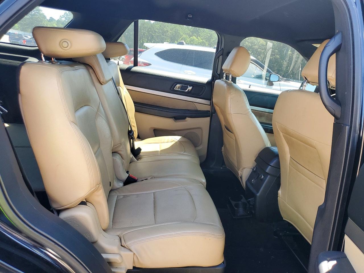 2016 FORD EXPLORER photo 21