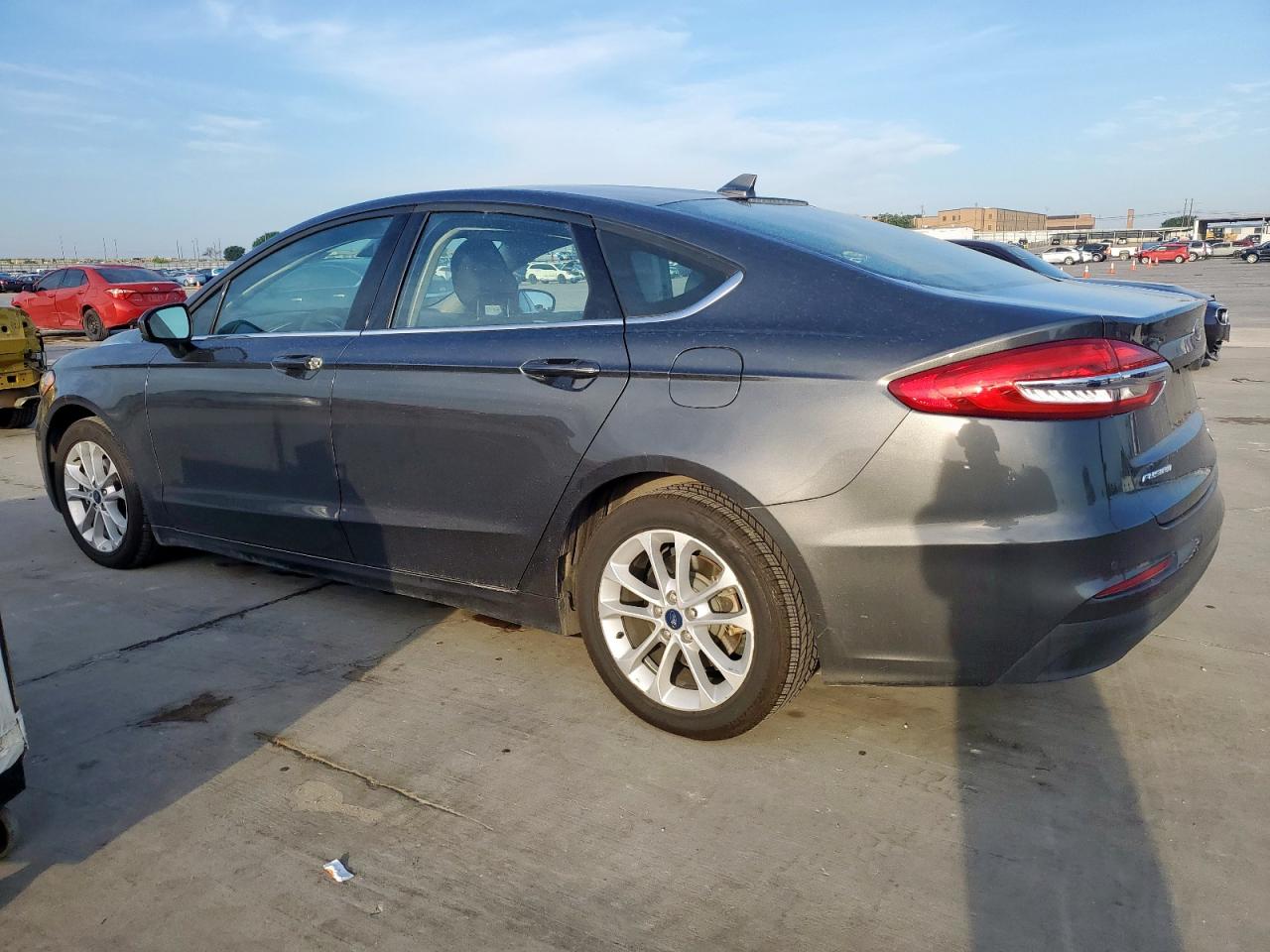 2020 FORD FUSION SE photo 3